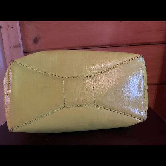 Perfect for Summer Kate Spade New York bag - Picture 3 of 9